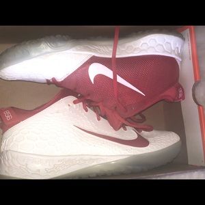 Nike - Men’s Alpha Huarache Varsity